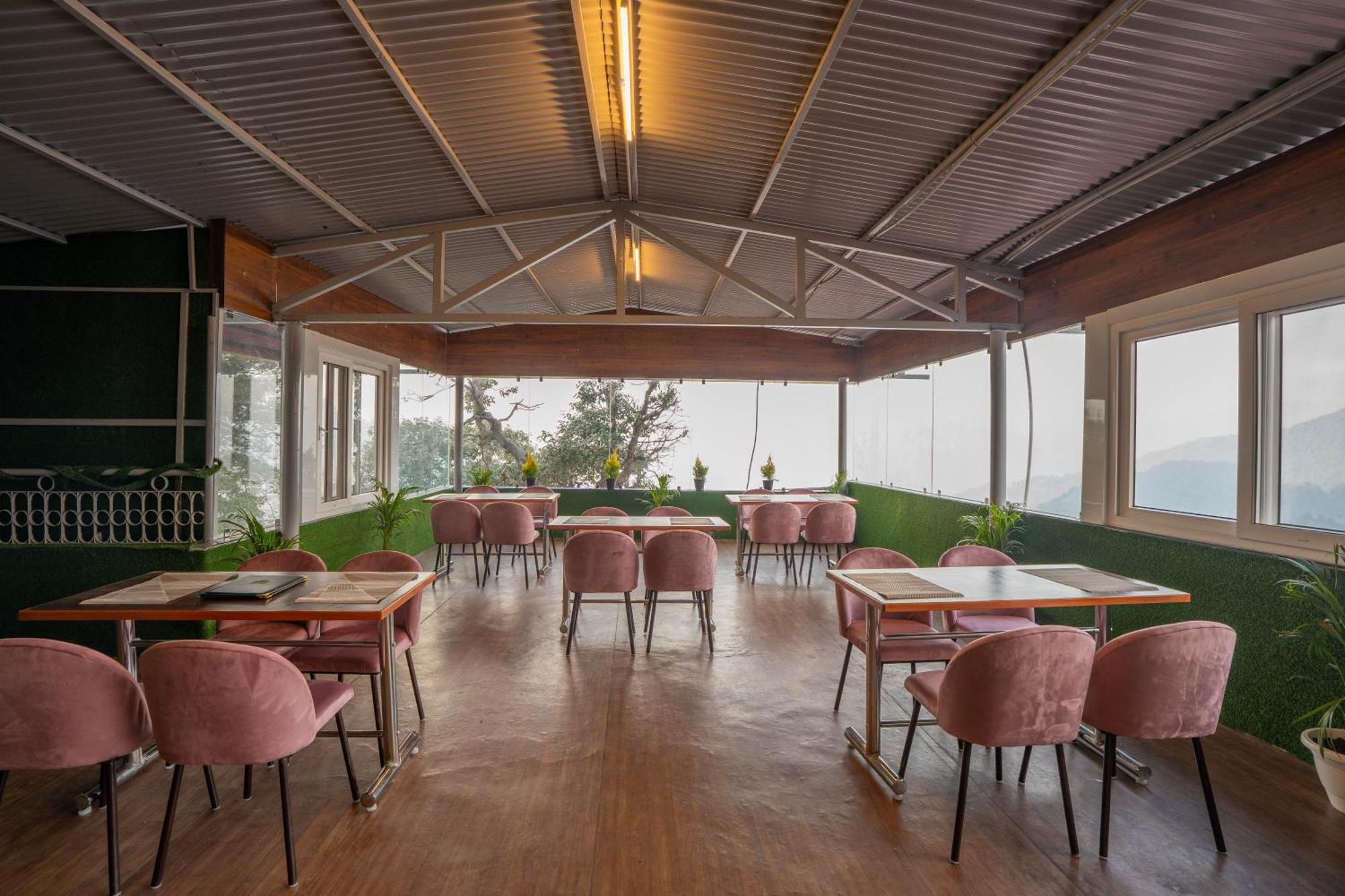 Perfectstayz Premium At Mall Road Mussoorie Esterno foto