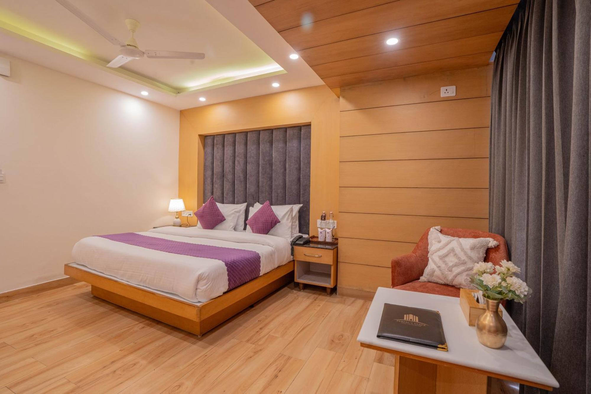 Perfectstayz Premium At Mall Road Mussoorie Esterno foto