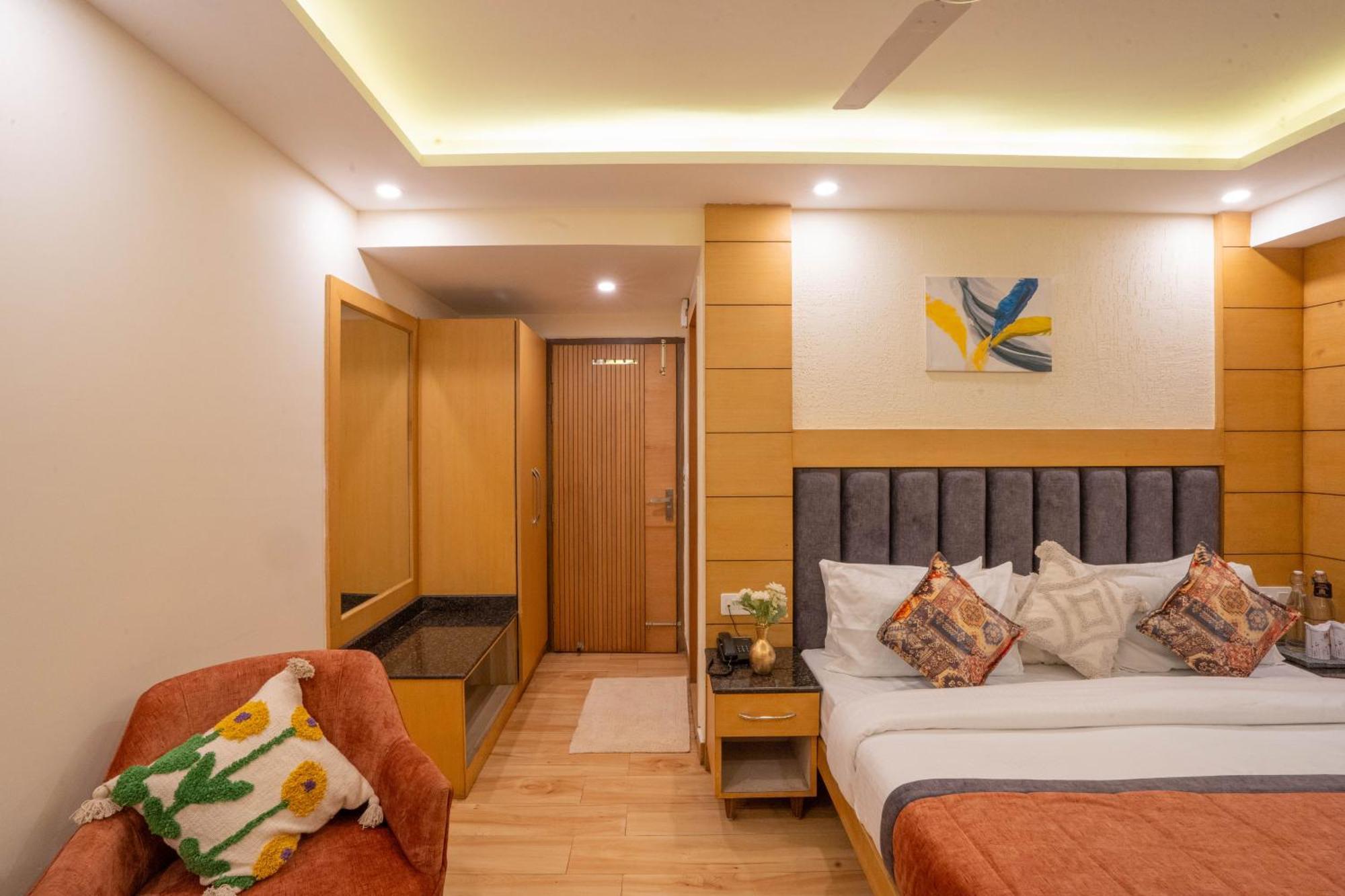 Perfectstayz Premium At Mall Road Mussoorie Esterno foto