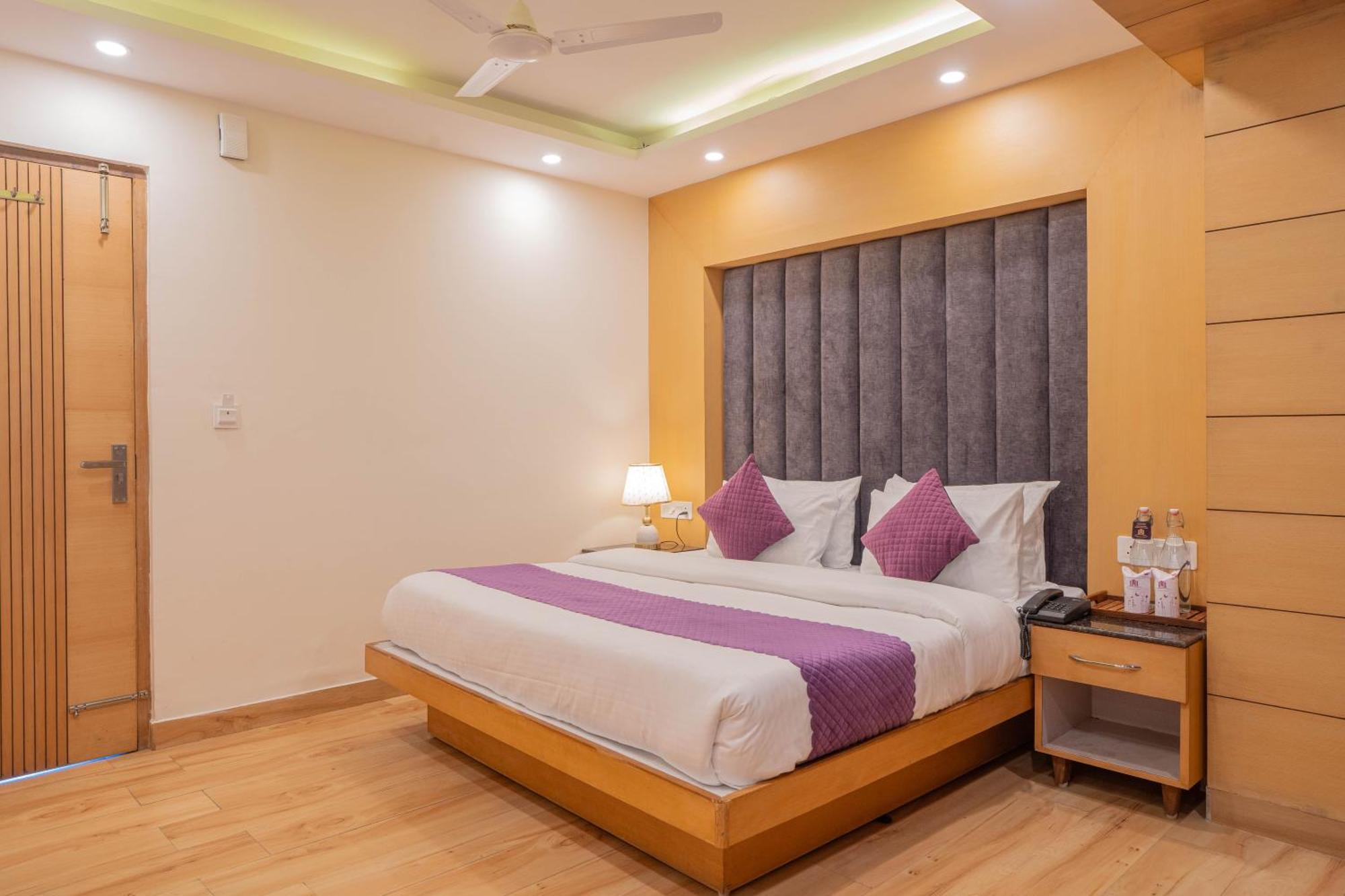 Perfectstayz Premium At Mall Road Mussoorie Esterno foto