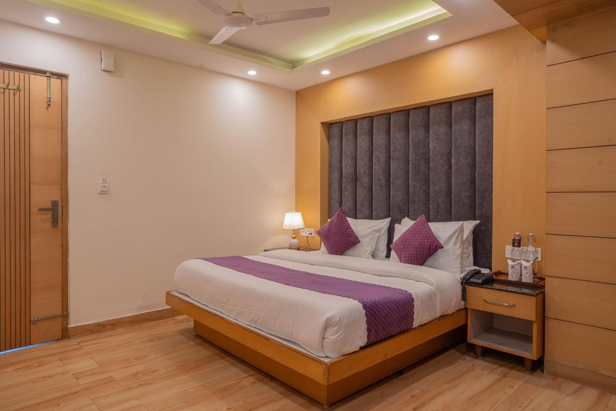 Perfectstayz Premium At Mall Road Mussoorie Esterno foto