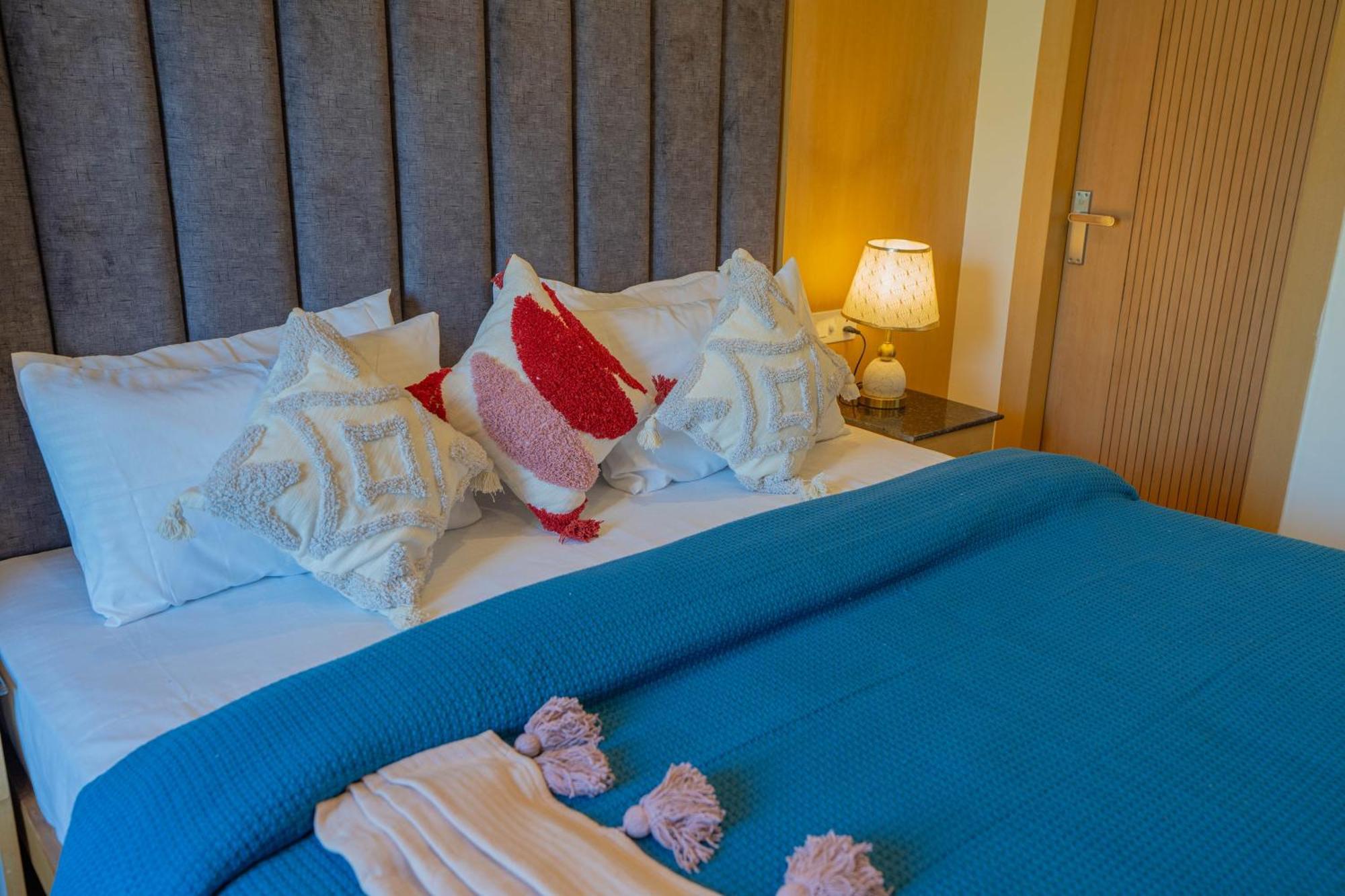 Perfectstayz Premium At Mall Road Mussoorie Esterno foto