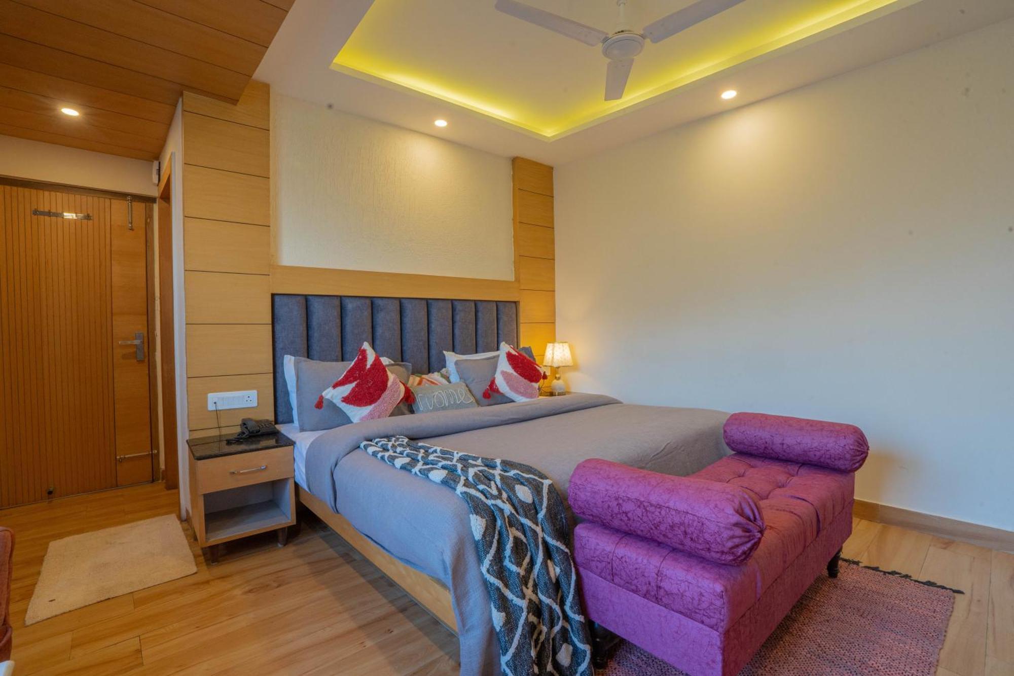 Perfectstayz Premium At Mall Road Mussoorie Esterno foto